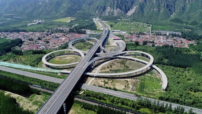 中国中铁多项工程获评“中国钢结构金奖”！每一项都是艺术品！(图5)