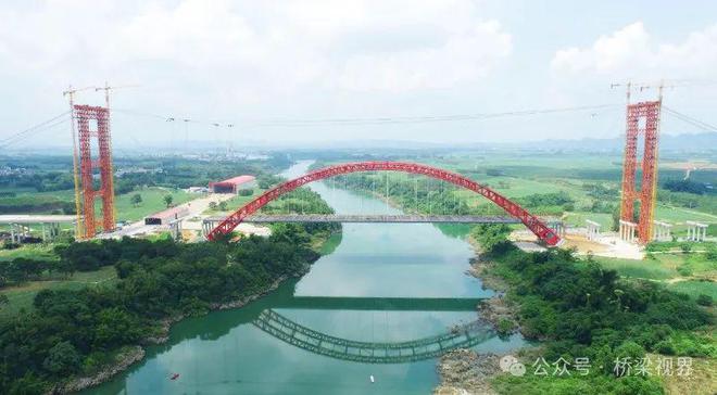 2023-2024年度十大桥梁人物候选人——张坤球