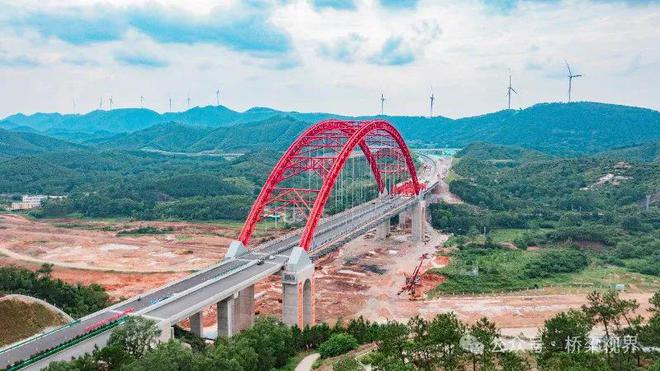 2023-2024年度十大桥梁人物候选人——张坤球(图2)