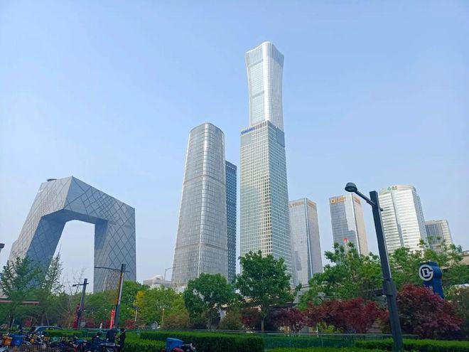中国尊写字楼招租电话_在租房源面积、价格_开发商直租(图1)