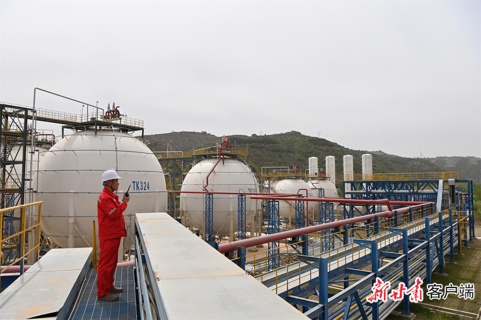 坚朗五金连续3个交易日缩量缩量区间跌幅008%(图5)