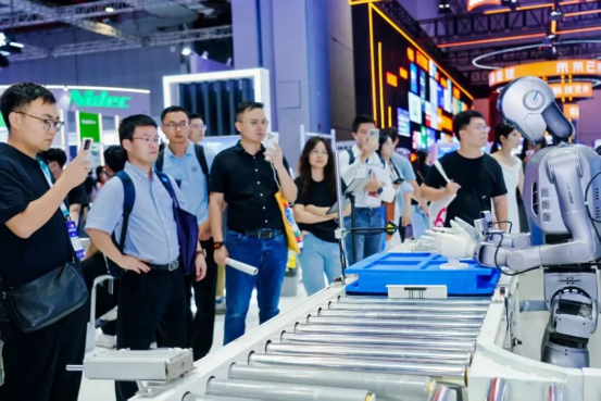 从机械臂到人形机器人越疆机器人具身工业率先登场(图4)