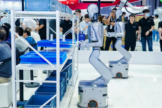 从机械臂到人形机器人越疆机器人具身工业率先登场(图6)