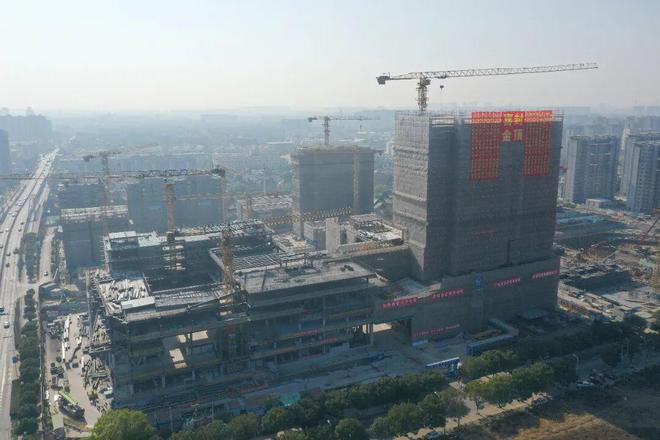 四川鑫长兴网架科技取得一种钢结构网架螺栓球支座专利使支座更加坚固