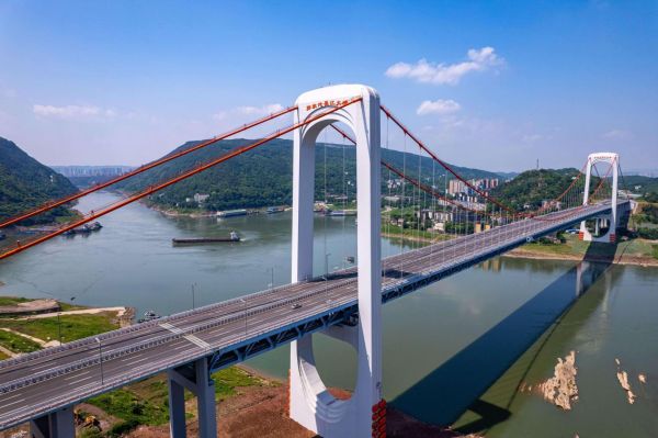 中建桥梁：跨越天堑铸就“中国跨度”(图2)