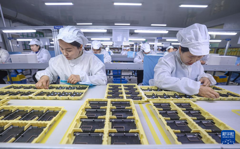 奋力冲刺“全年红”(图12)