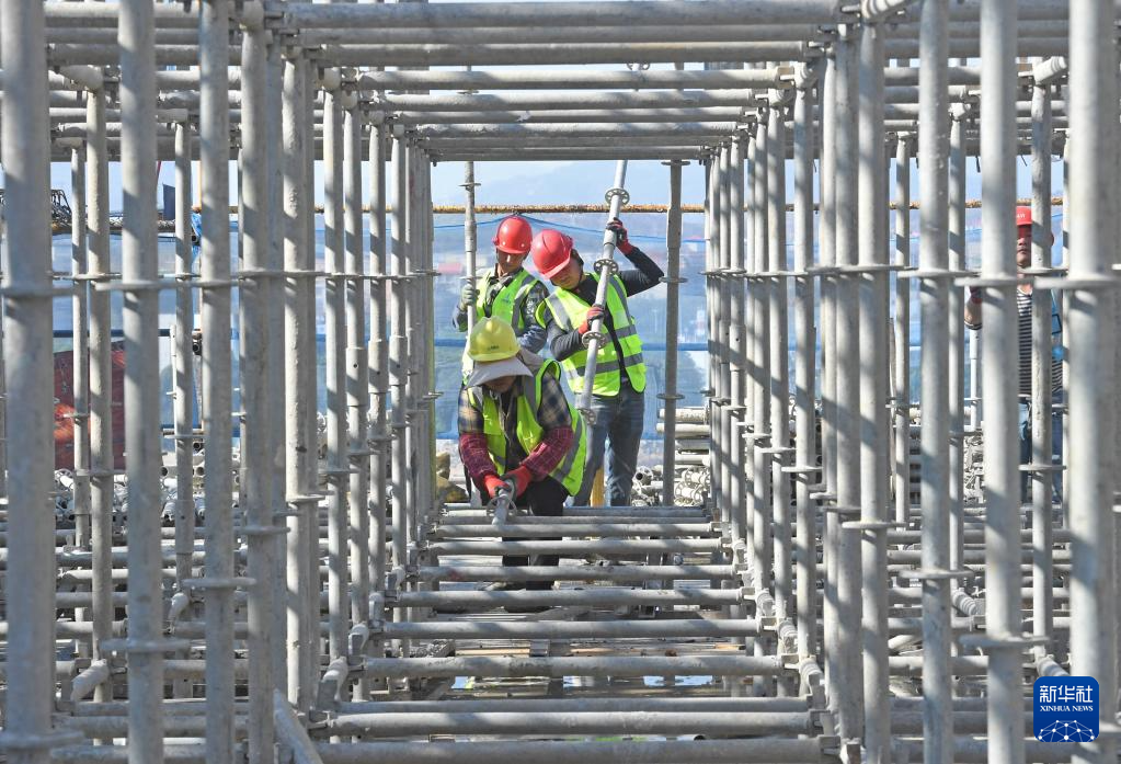 奋力冲刺“全年红”(图15)