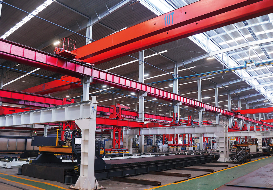 龙元建设：预计2025年全年亏损1500亿至1000亿